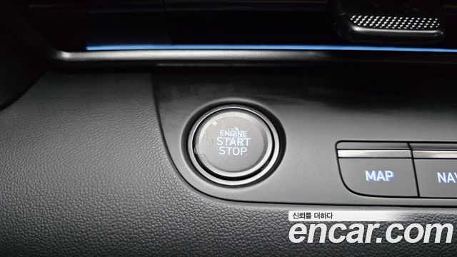 Hyundai AVANTE 2022 — photo 26