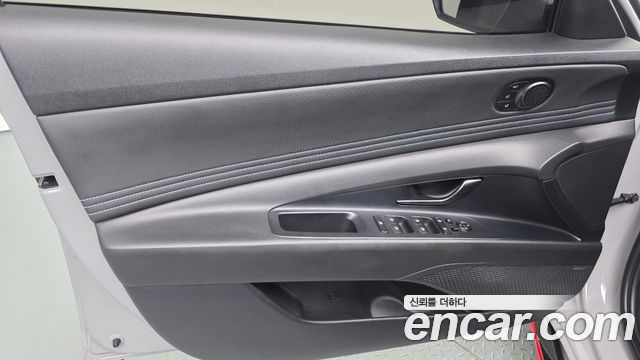 Hyundai AVANTE 2022 — photo 15