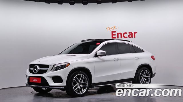 Mercedes-Benz GLE-Class 2018 — photo 1