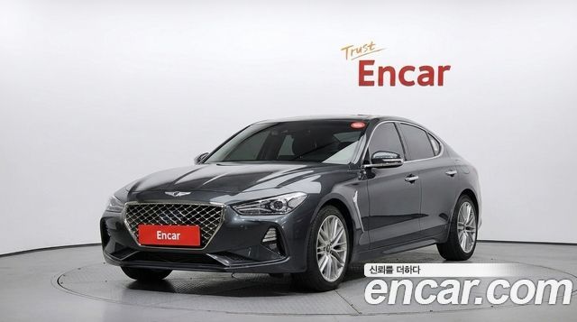 Genesis G70 2019 — photo 1