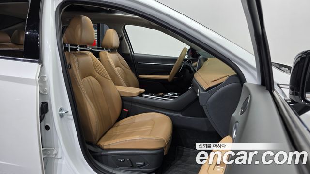 Hyundai Sonata 2020 — photo 17