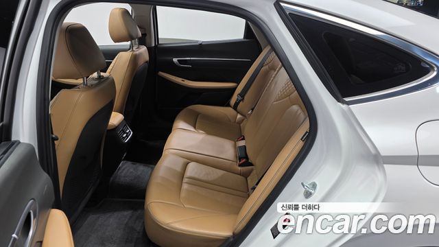 Hyundai Sonata 2020 — photo 16
