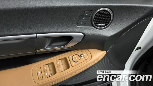 Hyundai Sonata 2020 — photo 28