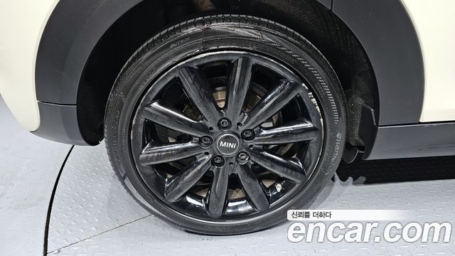 Mini Cooper 2019 — photo 5