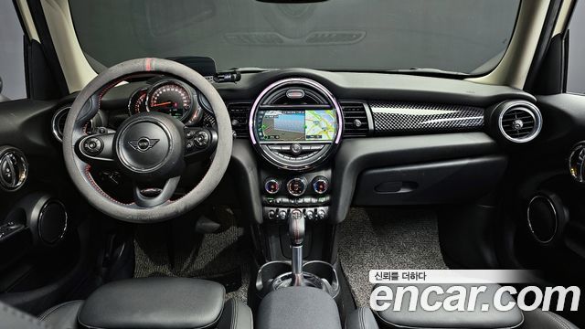Mini Cooper 2019 — photo 7