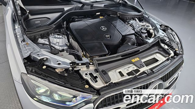 Mercedes-Benz GLC-Class 2025 — photo 6