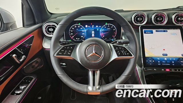 Mercedes-Benz GLC-Class 2025 — photo 18