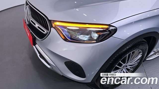 Mercedes-Benz GLC-Class 2025 — photo 8