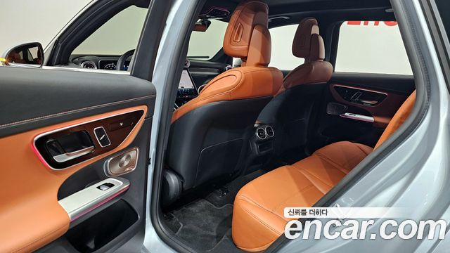 Mercedes-Benz GLC-Class 2025 — photo 28