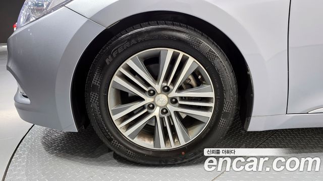 Hyundai Grandeur 2014 — photo 5