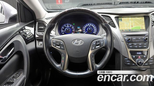 Hyundai Grandeur 2014 — photo 19