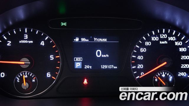 Kia Sorento 2018 — photo 8