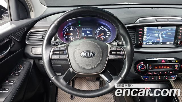 Kia Sorento 2018 — photo 12