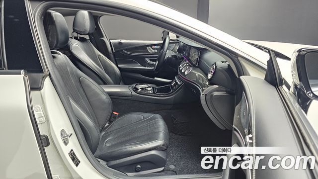 Mercedes-Benz CLS-Class 2019 — photo 17