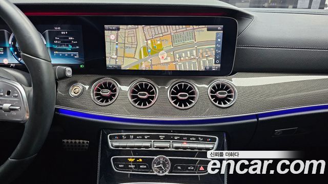 Mercedes-Benz CLS-Class 2019 — photo 20