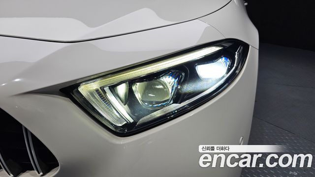 Mercedes-Benz CLS-Class 2019 — photo 8