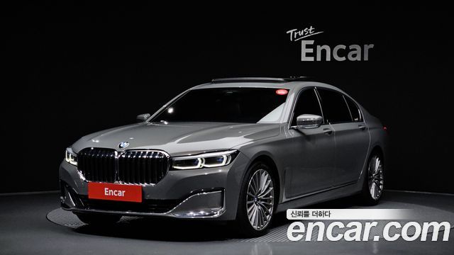 BMW 7-Series 2020 — photo 1