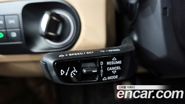 Porsche Cayenne 2022 — photo 21