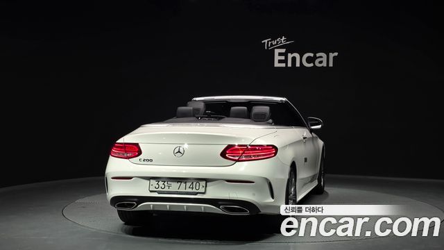 Mercedes-Benz C-Class 2018 — photo 4