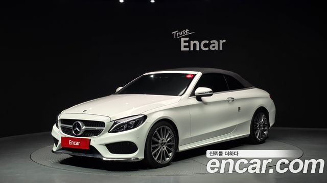 Mercedes-Benz C-Class 2018 — photo 29