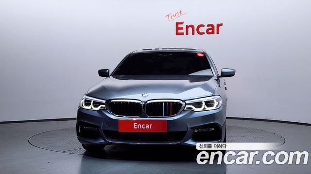 BMW 5-Series 2018 — photo 3