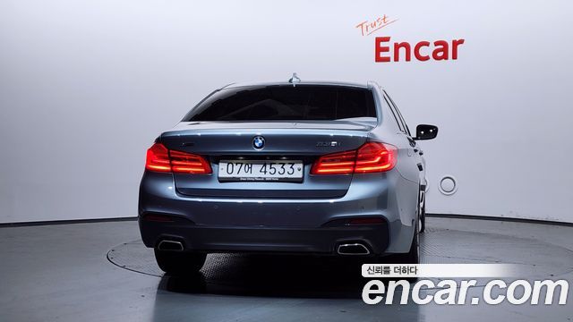 BMW 5-Series 2018 — photo 4