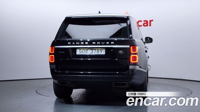 Land Rover Range Rover 2019 — photo 4