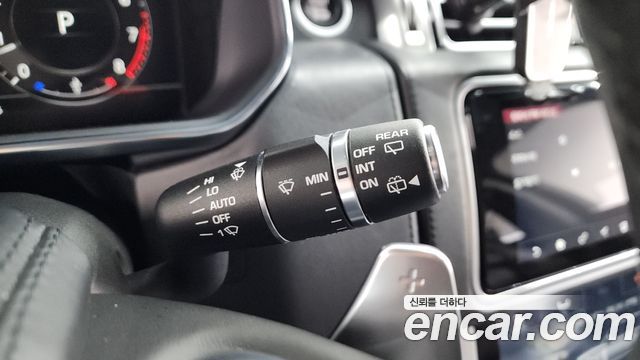Land Rover Range Rover 2019 — photo 29