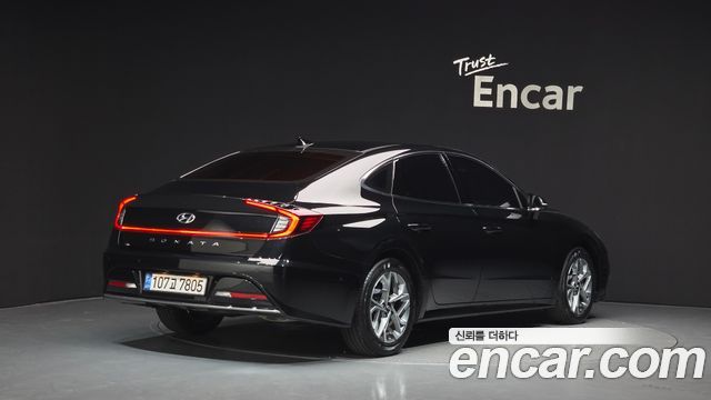 Hyundai Sonata 2022 — photo 2