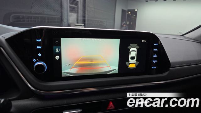 Hyundai Sonata 2022 — photo 25