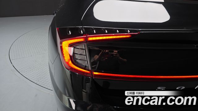 Hyundai Sonata 2022 — photo 9