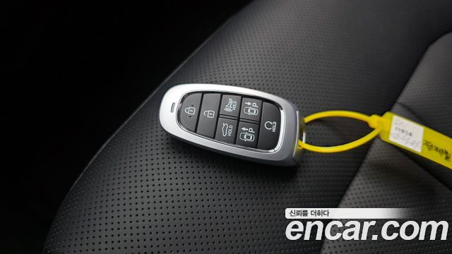 Hyundai Sonata 2022 — photo 29