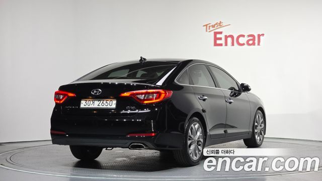 Hyundai Sonata 2015 — photo 2