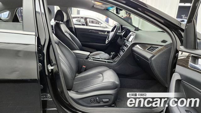 Hyundai Sonata 2015 — photo 11