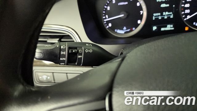 Hyundai Sonata 2015 — photo 18