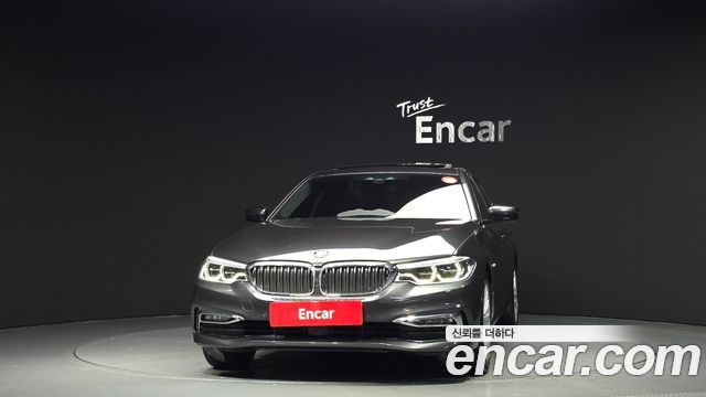 BMW 5-Series 2018 — photo 3