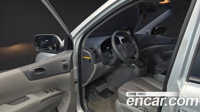 Kia Canival 2014 — photo 13