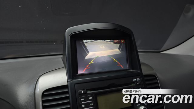 Kia Canival 2014 — photo 21