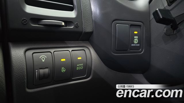 Kia Canival 2014 — photo 23
