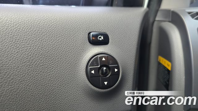 Kia Canival 2014 — photo 24