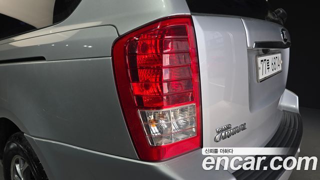 Kia Canival 2014 — photo 9