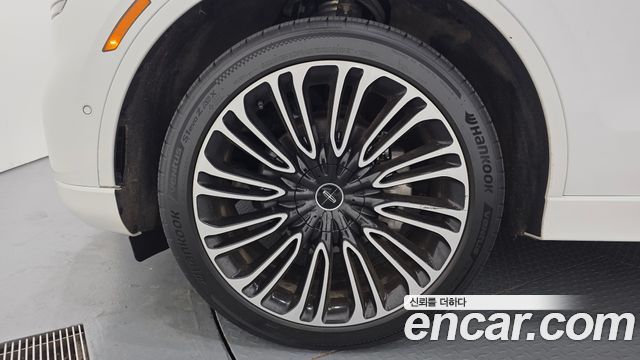 Lincoln Aviator 2023 — photo 5
