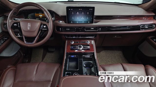 Lincoln Aviator 2023 — photo 7