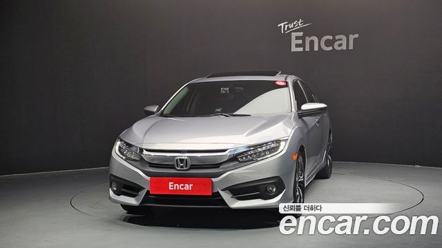 Honda Civic 2018 — photo 3