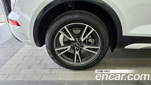 Audi Q5 2021 — photo 5