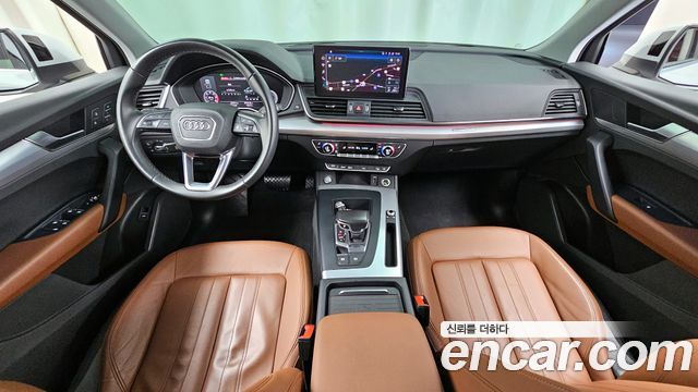 Audi Q5 2021 — photo 7
