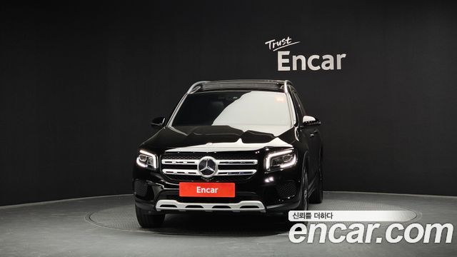 Mercedes-Benz GLB-Class 2021 — photo 3