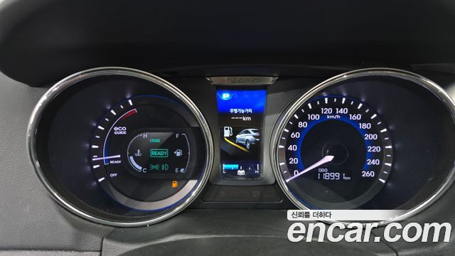 Hyundai Sonata 2012 — photo 11