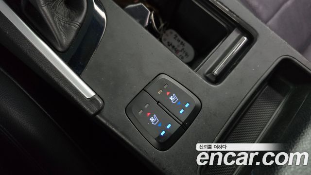 Hyundai Sonata 2012 — photo 21