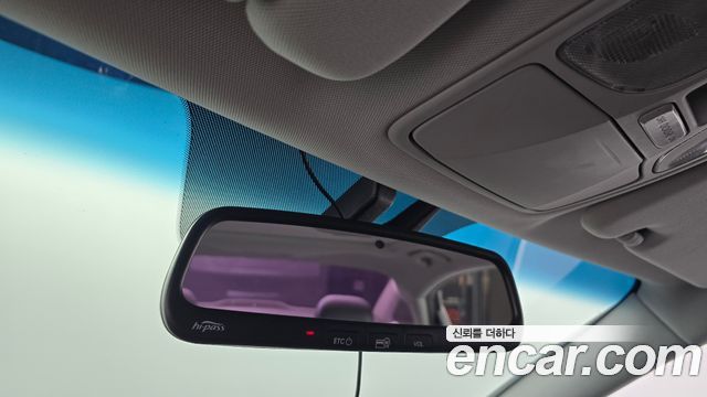 Hyundai Sonata 2012 — photo 27